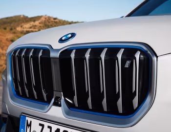 BMW iX1 xDrive30 [Worldwide] (U11) '11.2022–pr.