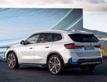 BMW iX1 xDrive30 [Worldwide] (U11) '11.2022–pr.