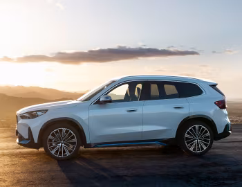 BMW iX1 xDrive30 [Worldwide] (U11) '11.2022–pr.