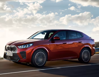 BMW iX2 xDrive30 M Sport [Worldwide] (U10) '2023–pr.