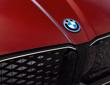 BMW iX2 xDrive30 M Sport [UK-spec] (U10) '2024–pr.
