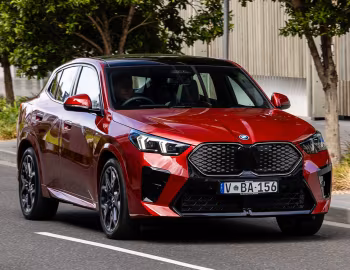 BMW iX2 xDrive30 M Sport [Australia] (U10) '2024–pr.