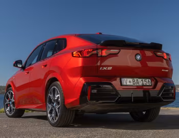 BMW iX2 xDrive30 M Sport [Australia] (U10) '2024–pr.