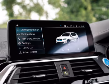 Інтэр'ер BMW iX3 "Premier Edition" [UK-spec] (G08) '2021