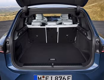 Ambos BMW iX3 50 xDrive M Sport [Worldwide] (NA5) '2025–pr.
