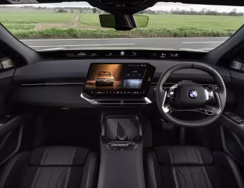 Panel frontal BMW iX3 50 xDrive M Sport Pro [UK-spec] (NA5) '2026
