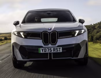 BMW iX3 50 xDrive M Sport Pro [UK-spec] (NA5) '2026