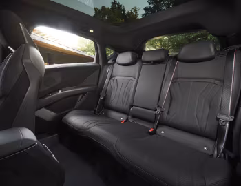 Интерьер BMW iX4 M60 xDrive [Worldwide] (NA7) '2026