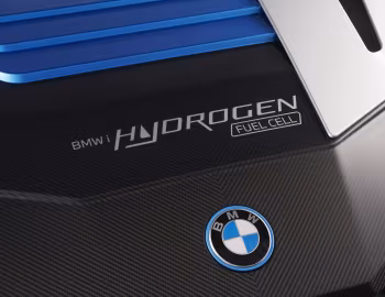 Під капотом BMW iX5 Hydrogen (G05) '08.2022–н.ч.