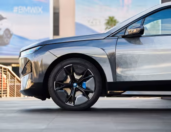 BMW iX Flow (i20) '01.2022