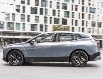 BMW iX M60 [Australia] (i20) '2022–25