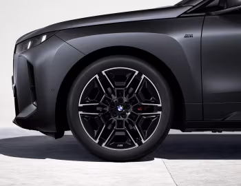 BMW iX M70 xDrive [Worldwide] (i20) '2025–pr.
