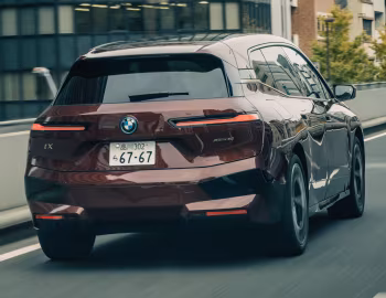 BMW iX xDrive50 Sport [Japan] (i20) '2021–25
