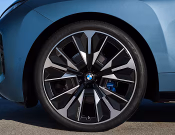 BMW iX xDrive60 M Sport [Worldwide] (i20) '2025–pr.