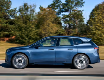 BMW iX xDrive60 M Sport [Worldwide] (i20) '2025–pr.