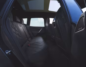 Interior BMW iX xDrive60 M Sport [UK-spec] (i20) '2025–pr.