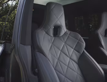 Interior BMW iX xDrive60 M Sport [UK-spec] (i20) '2025–pr.