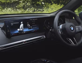 Interior BMW iX xDrive60 M Sport [UK-spec] (i20) '2025–pr.