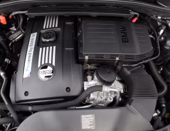 Bajo el capó Kelleners Sport KS1-S (E82) '2011