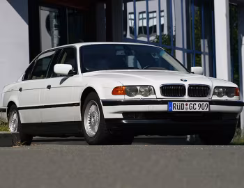 BMW L7 [Worldwide] (E38) '09.1998–07.2001