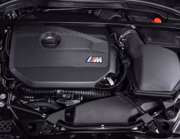 Bajo el capó BMW M135 xDrive [South Africa] (F70) '2025–pr.