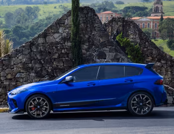 BMW M135 xDrive with M Performace Accessories [Latam] (F70) '2026
