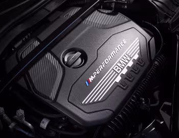 Bajo el capó BMW M135i xDrive [Worldwide] (F40) '2019–21
