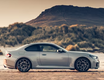 BMW M2 AT [UK-spec] (G87) '2023–24