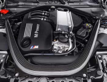 Bajo el capó 2021 BMW M2 CS [North America] (F87) '2020