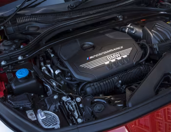 Bajo el capó BMW M235i xDrive Gran Coupé [Australia] (F44) '2020–24