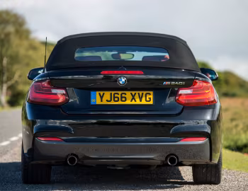 BMW M240i Cabrio [UK-spec] (F23) '2016–17
