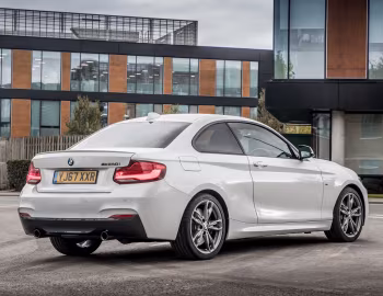 BMW M240i Coupé [UK-spec] (F22) '2017–21