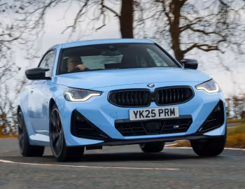 BMW M240i xDrive Coupé [UK-spec] (G42) '2024–pr.
