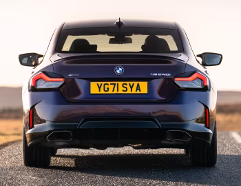 BMW M240i xDrive Coupé [UK-spec] (G42) '2022–24