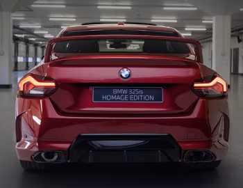 BMW M240i xDrive "BMW 325iS Homage Edition" [South Africa] (G42) '2025
