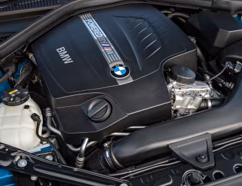 Bajo el capó 2017–18 BMW M2 Coupé [North America] (F87) '04.2016–17