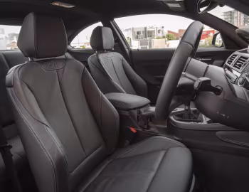 内饰 BMW M2 Coupé [Australia] (F87) '2016–17