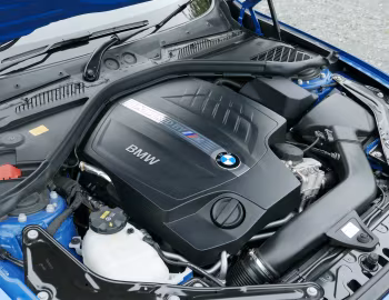 Bajo el capó BMW M2 Coupé [Japan] (F87) '01.2016–07.2017
