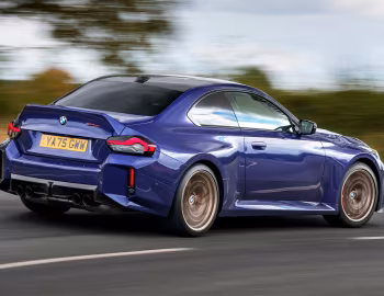 BMW M2 CS [UK-spec] (G87) '2025–pr.