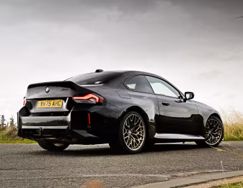 BMW M2 CS [UK-spec] (G87) '2025–pr.
