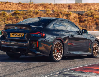 BMW M2 CS [UK-spec] (G87) '2025–pr.