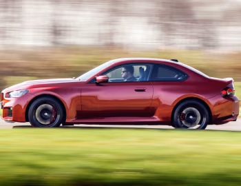 BMW M2 MT [UK-spec] (G87) '2024–pr.