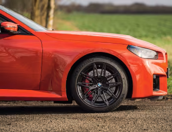 BMW M2 MT [UK-spec] (G87) '2023–24