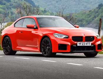 BMW M2 MT [UK-spec] (G87) '2023–24