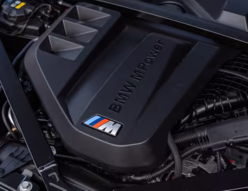 Bajo el capó BMW M2 MT [Australia] (G87) '2023–pr.