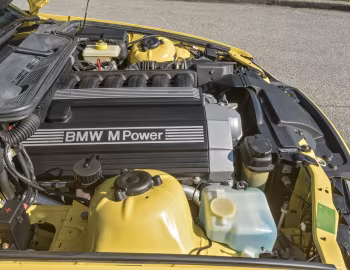 Sous la capuche 1995–96 BMW M3 3.0 Coupe "Luxury Package" [North America] (E36) '12.1994–01.1996