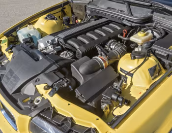 Sous la capuche 1995–96 BMW M3 3.0 Coupe "Luxury Package" [North America] (E36) '12.1994–01.1996