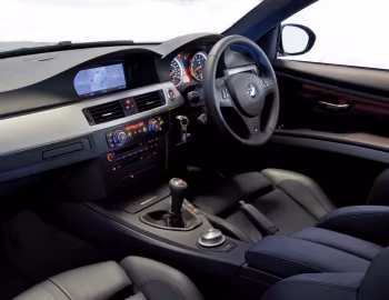 Інтэр'ер BMW M3 Coupe [UK-spec] (E92) '2007–13