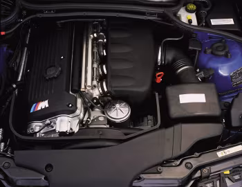 Пад капотам 2002–06 BMW M3 Coupe [North America] (E46) '02.2001–05.2006