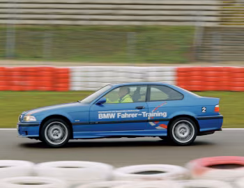 BMW M3 3.2 Coupe [Worldwide] (E36) '09.1995–12.1998